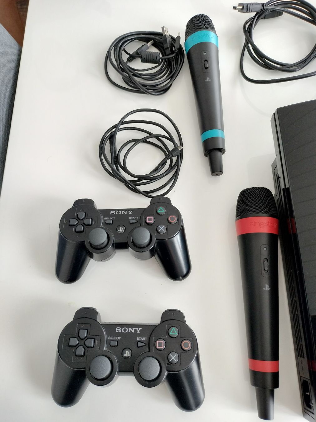 Sony Console: Playstation 3 (PS3) mit 2 Controller & 2 Mikrofone🎤 – Usato da Oftringen venduto da spo_g5zw 1