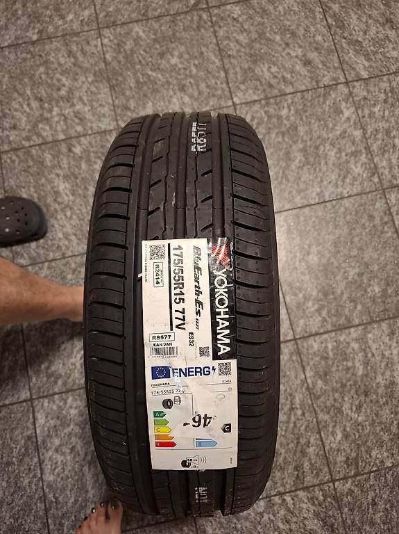 Pneumatici & Ruote complete: 2 Autoreifen YOKOHAMA neu – Usato da Zürich venduto da Hungi04 1