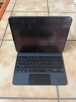 iPad Pro 11" 2ª generazione  128 GB + tastiera Apple