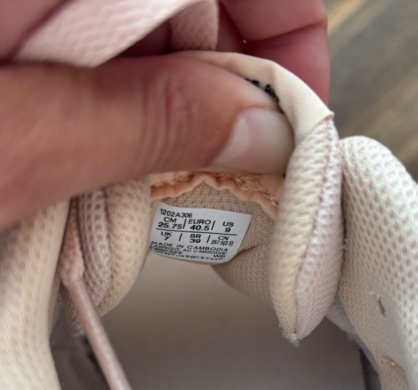 Asics Scarpe da donna: Asics Sneaker Ortholight rosa Gr.40.5 – Nuovo (secondo la descrizione) da Basel venduto da kat_9wj9 1