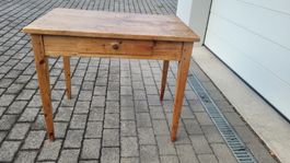Antiker Holztisch