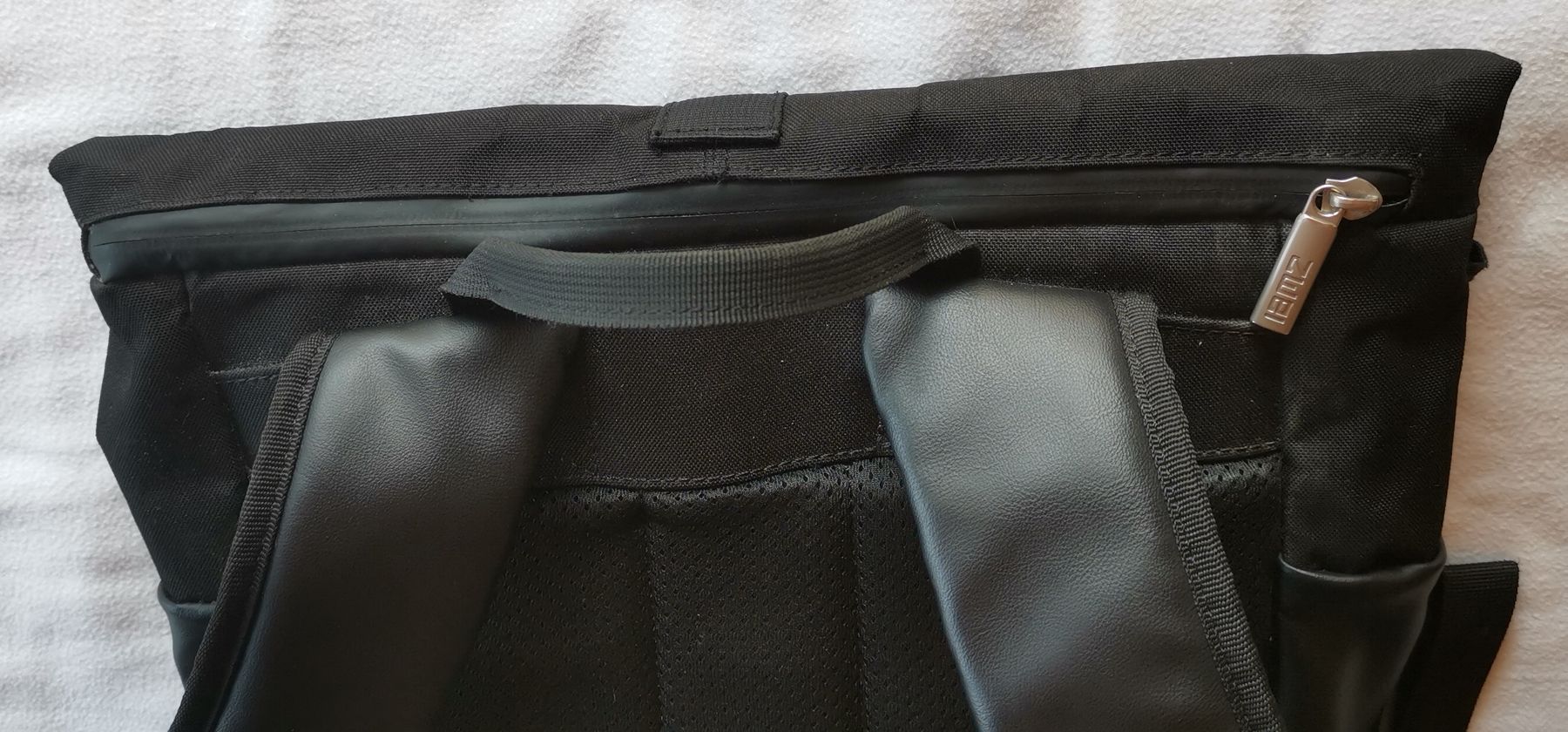 Zaini: Schwarzer Rucksack Marke ZWEI – Usato da Uetendorf venduto da Timo2022 2