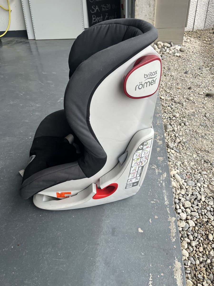 Britax Römer Seggiolini per auto: Kindersitz Römer Britax – Usato da Zuzgen venduto da Mrpropper417 7