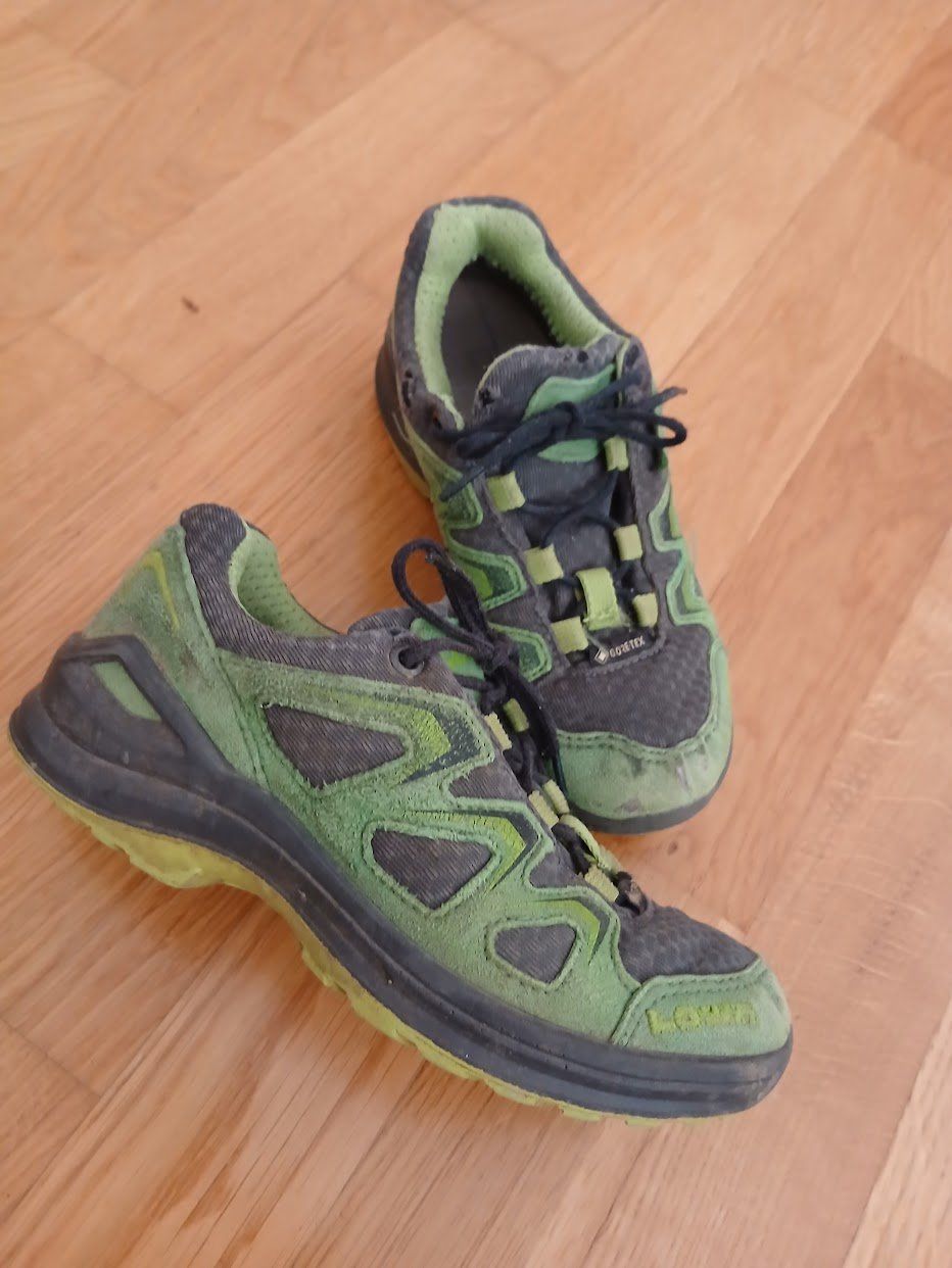 Lowa Schuhe für Jungen: Trekkingschuhe Lowa – Gebraucht aus Dübendorf von Fip05 2