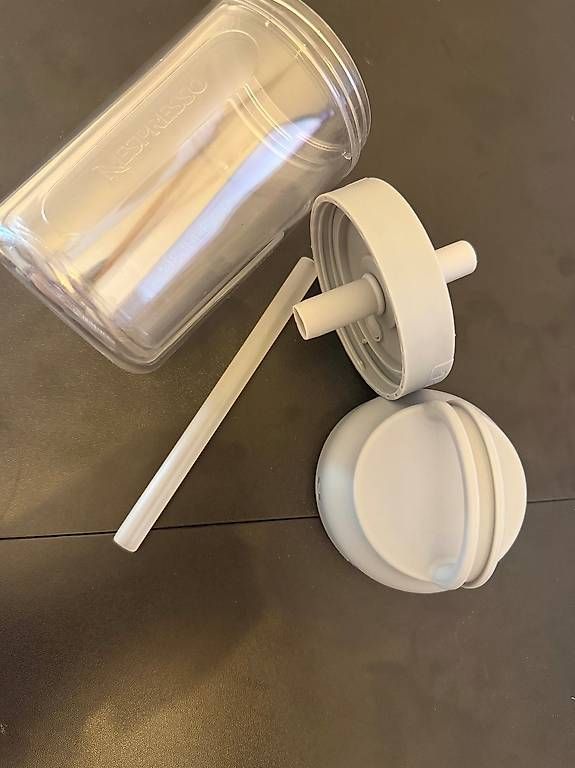 Tassen: Nespresso Kaffeebecher - Neuwertig – Gebraucht aus Sumiswald von tamiara_2