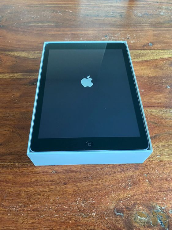 iPad Air Cellular 32 GB ab CHF 1.- | Kaufen auf Ricardo