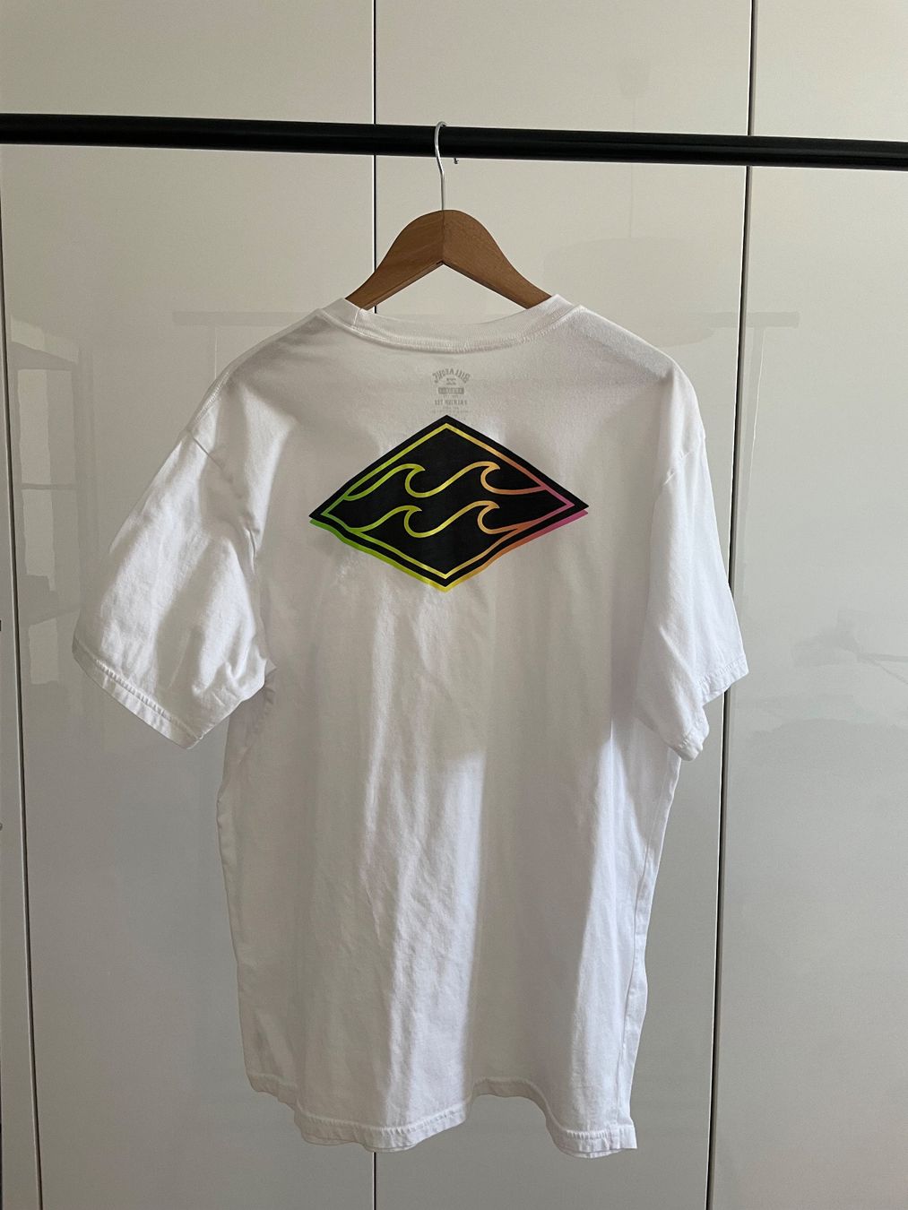 Billabong T-shirt: Billabong T-Shirt – Nuovo (secondo la descrizione) da Selzach venduto da iagiag98 1