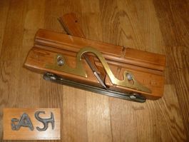 Antiker Hobel Grathobel / Falzhobel Länge 25 cm