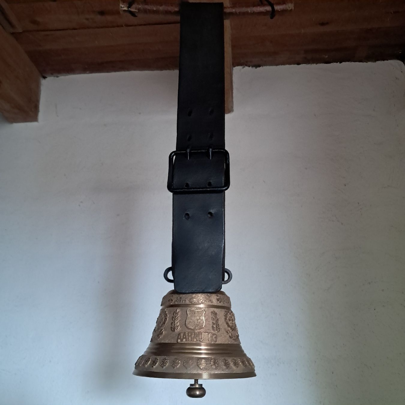 Campanacci mucche: NEUWERTIGE GLOCKE AARAU  – Usato da Murten venduto da SHETHOF 1