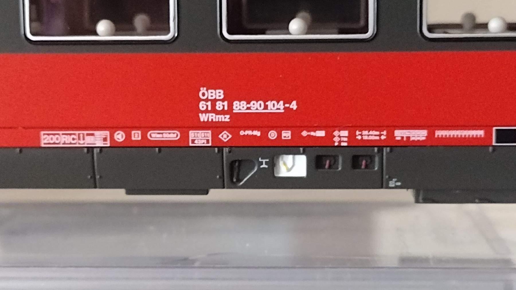 Roco Modellini di ferrovie: Voiture restaurant OBB – Nuovo e nell'imballaggio originale da Vevey venduto da tgv3 2