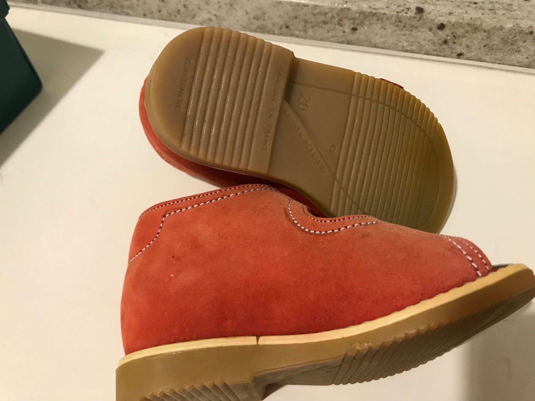 Scarpe per ragazzi: Antike ungetragene Kinderschuhe – Usato da losone venduto da china06 4