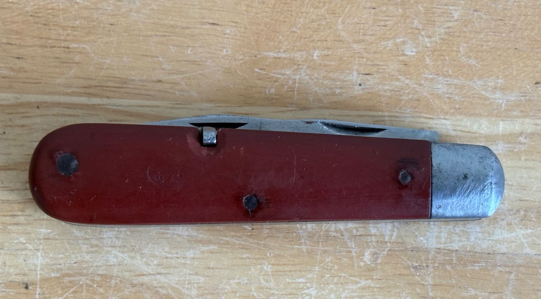 Armée suisse Couteaux de poche: Eisenerz Sackmesser,Schwyz mit der Nummer 38 – D'occasion à Frick par Rukki