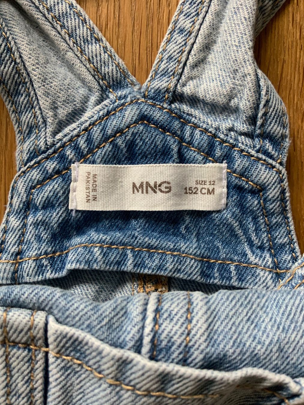 Mango Pantaloni: Latzhose – Usato da Adelboden venduto da dbj 2