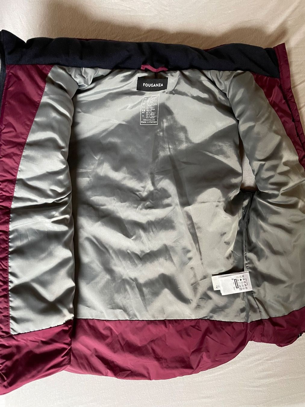 Decathlon Sonstige Mädchenkleider: Gilet, Gr. 152, ideal fürs Reiten oder Sport – Gebraucht aus Cham von 2eye 2