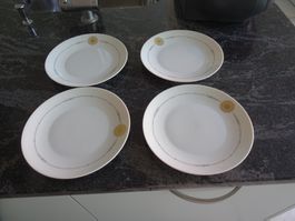 4 Teller Rosenthal, Dessert -Teller 22cm, guter Zustand JU