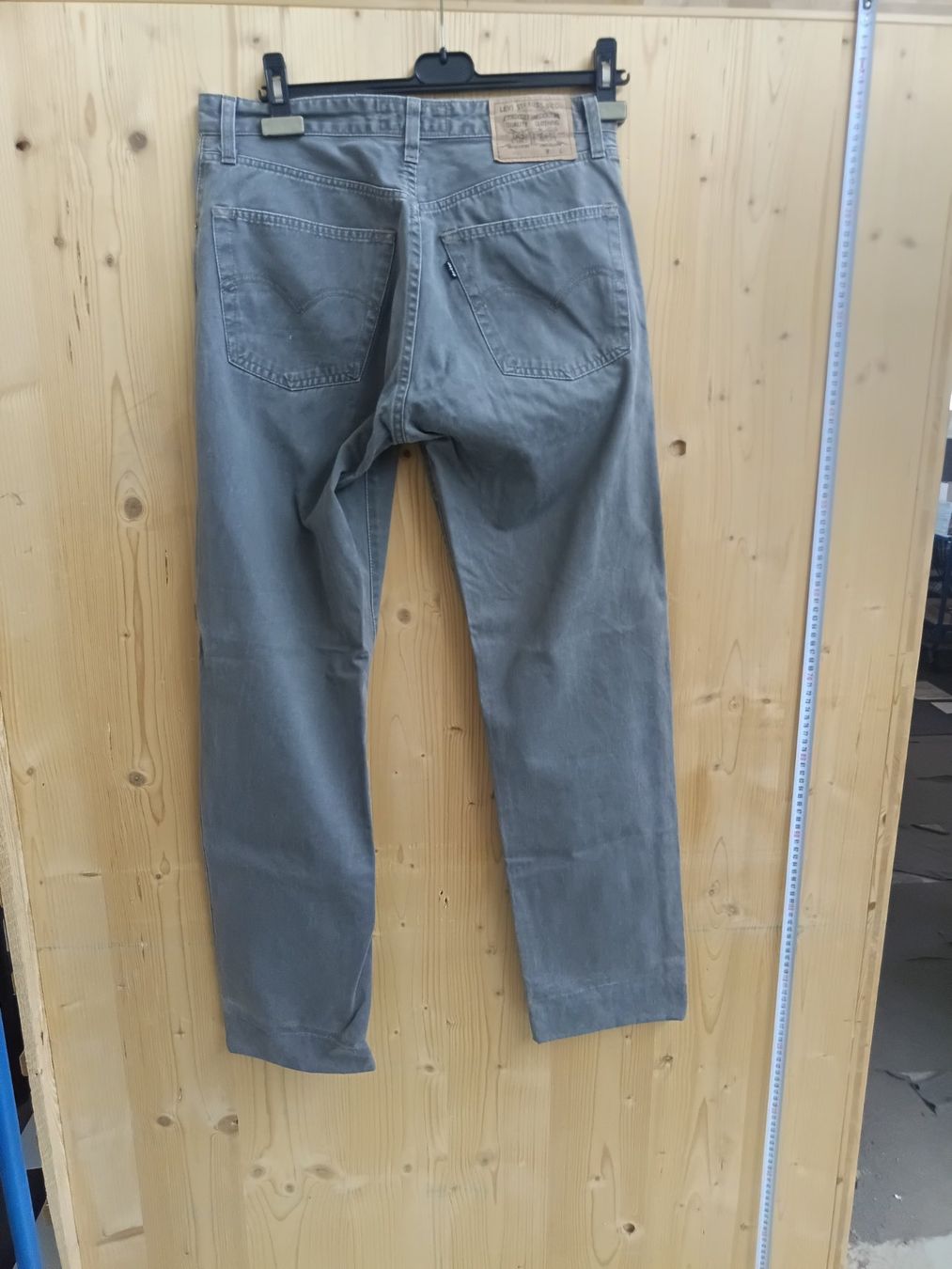 Levi's Jeans: Levi's 401 Jeans grau W31 – Neuf (Voir description) à Wängi par Ladys_First 2