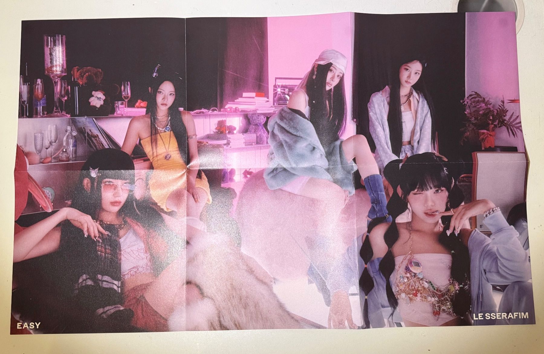 Album: LE SSERFAFIM - 3rd Mini K-Pop Album – Usato da Les Avanchets venduto da ang_qqx6 2
