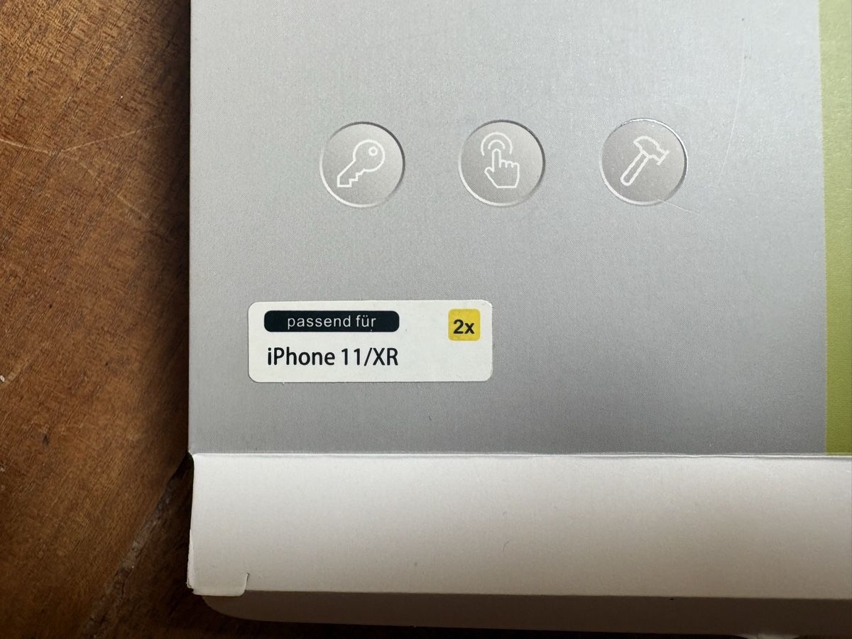Apple Handys / Smartphones: Panzerschutzscheibe für iPhone 11 – Neu (gemäss Beschreibung) aus Leuzigen von Bidilum 2