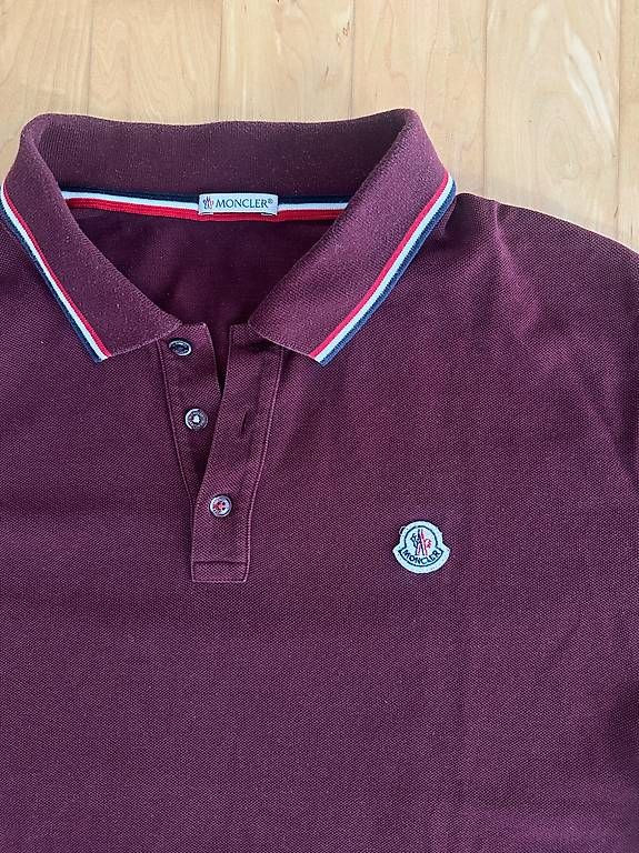 Magliette Polo: Moncler Poloshirt  Bordeaux / Burgundy  Grösse M – Usato da Allschwil venduto da adr_nh68 1