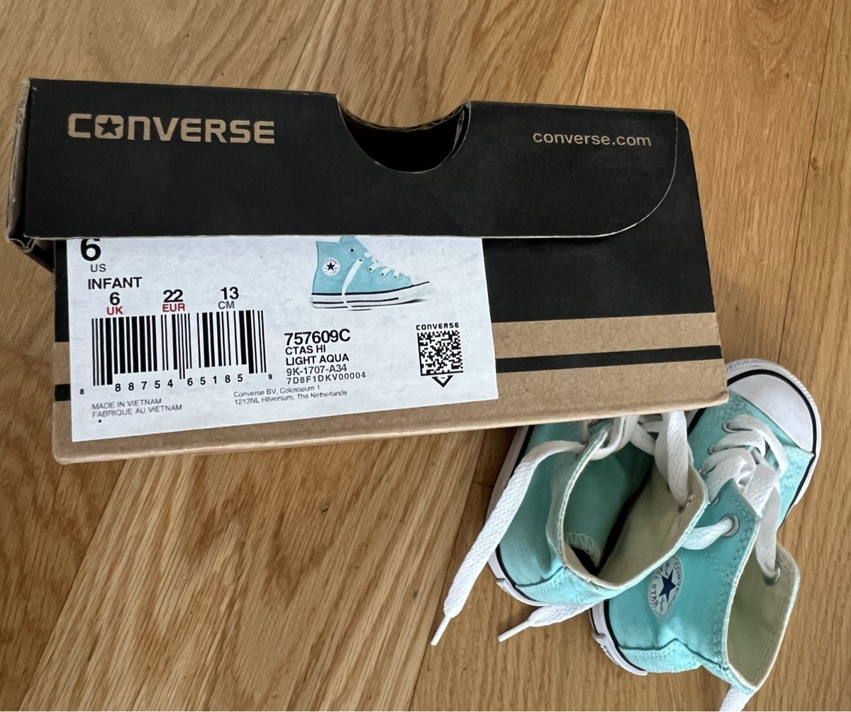 Converse Scarpe per ragazzi: Converse Chuck Light Aqua Gr. 22 – Usato da Zollikerberg venduto da Huglina 6