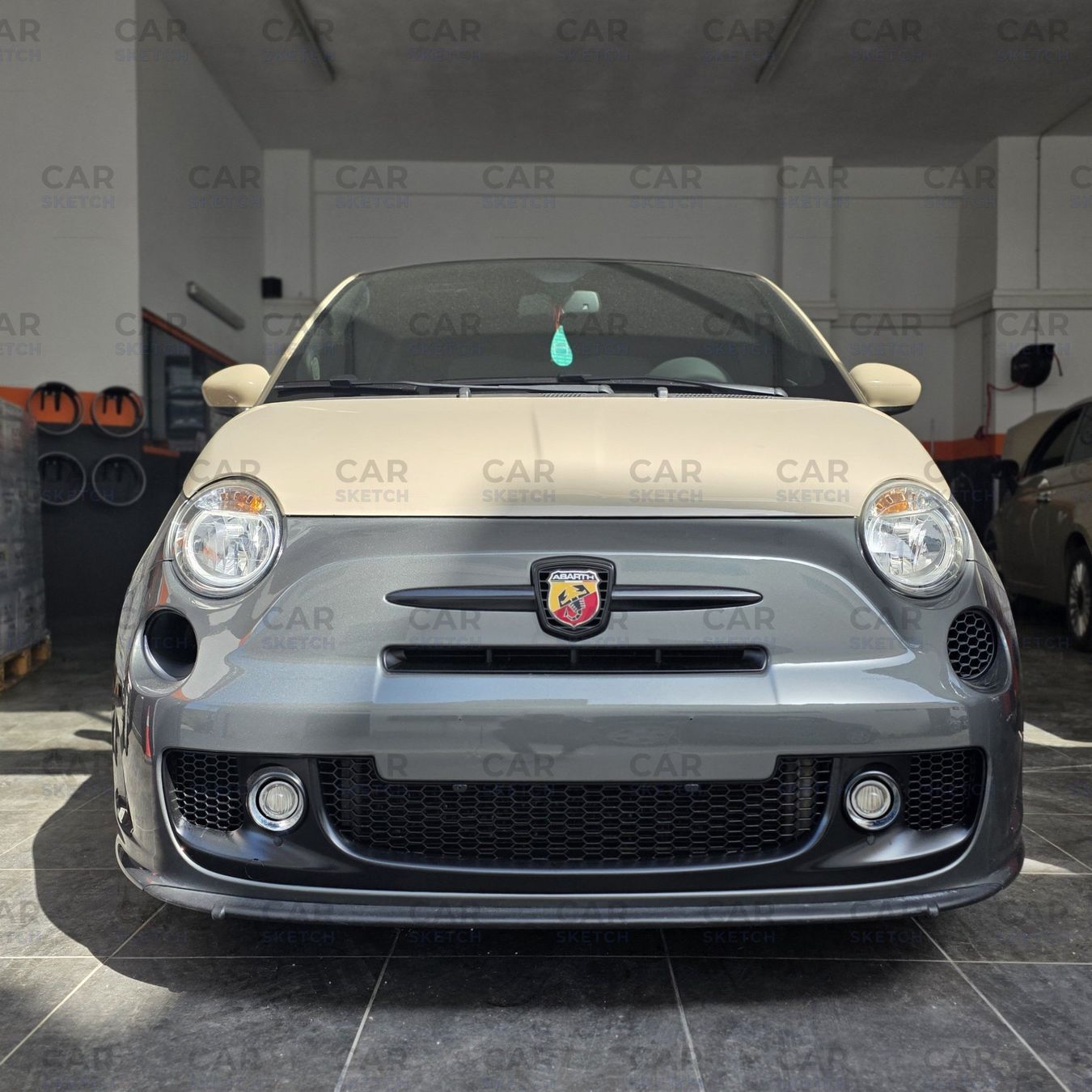 Abarth Tutti pezzi di ricambio auto: Abarth 595 Vor-FL Frontlufteinlass Waben/Air Scoop DRL – Nuovo (secondo la descrizione) da Dietikon venduto da CarSketch 1