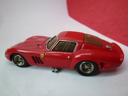 Ferrari GTO -----  AMR !!!! = sehr teuer - sehr altes Modell