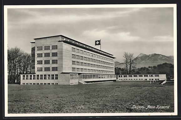 Cartes postales: AK Luzern, Neue Kaserne – D'occasion à Berlin par bartko-reher