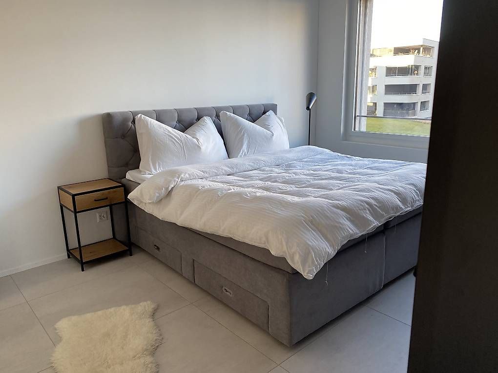 Letti: Boxspringbett grau – Usato da Bottighofen venduto da san_v5p7