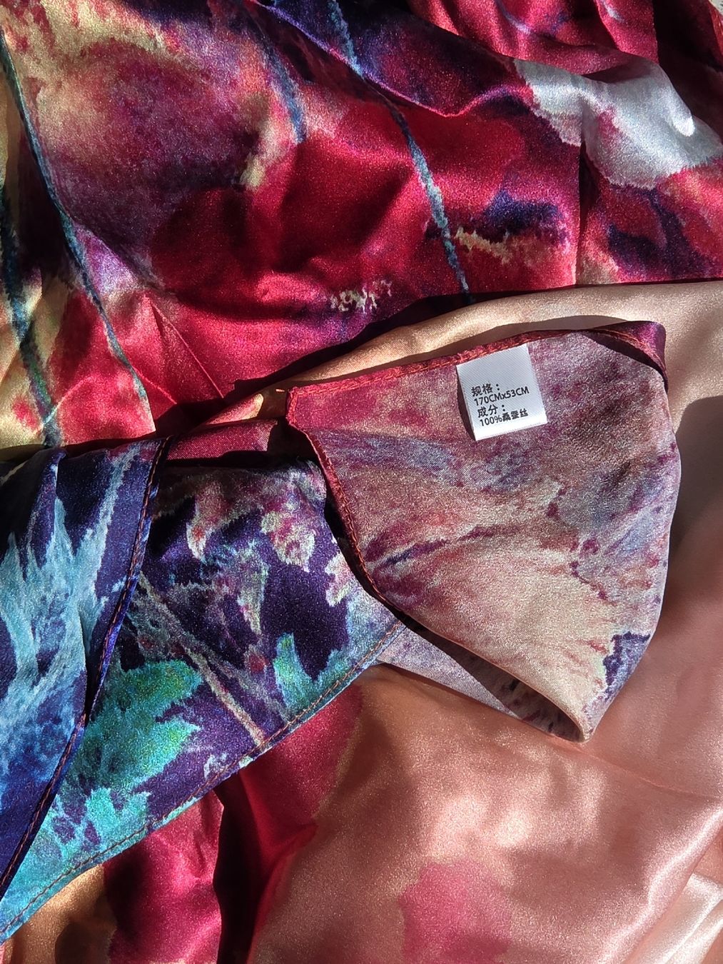 Foulards, Tücher & Schals: Seidenschal 53 x 170 cm – Neu und originalverpackt aus Frauenfeld von Schenken-mit-Herz 4
