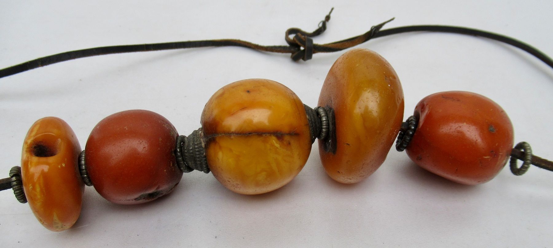 Catenine: Butterscotch Bernstein – Usato da Bern venduto da Colligentes 8