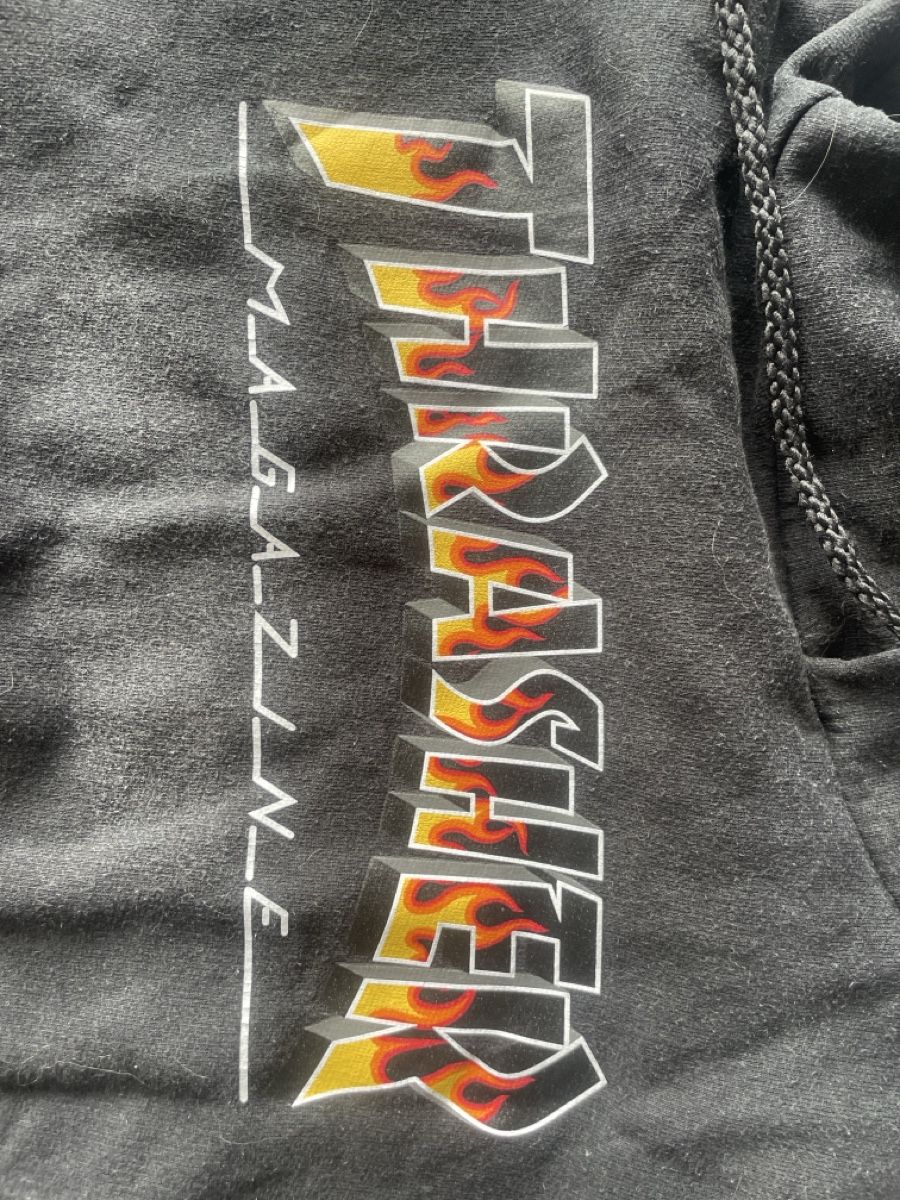 Pullover & Sweatshirts: Thrasher Magazin Pullover Schwarz Grösse M – Gebraucht aus Dachsen von Neil.s1 2