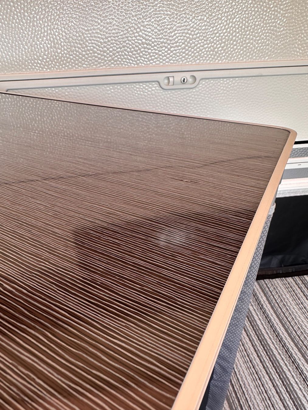 Schränke: Brunner Camping Eckschrank mit Ablagefläche – Gebraucht aus Dintikon von S2k_black_Widow 6