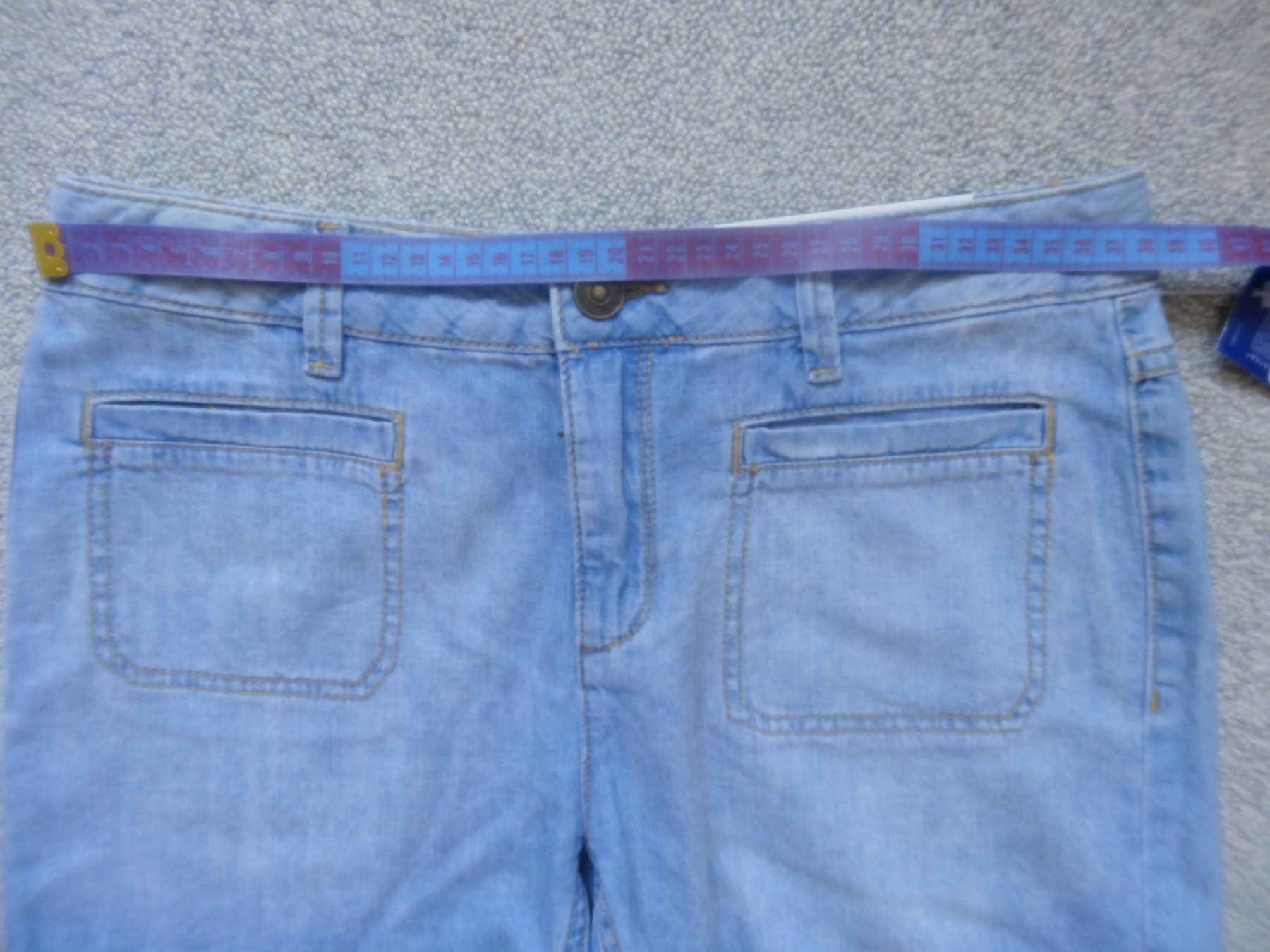 Pantaloni: Short Gr 34 Fabrikneu – Nuovo e nell'imballaggio originale da Rekingen AG venduto da nederland1 1