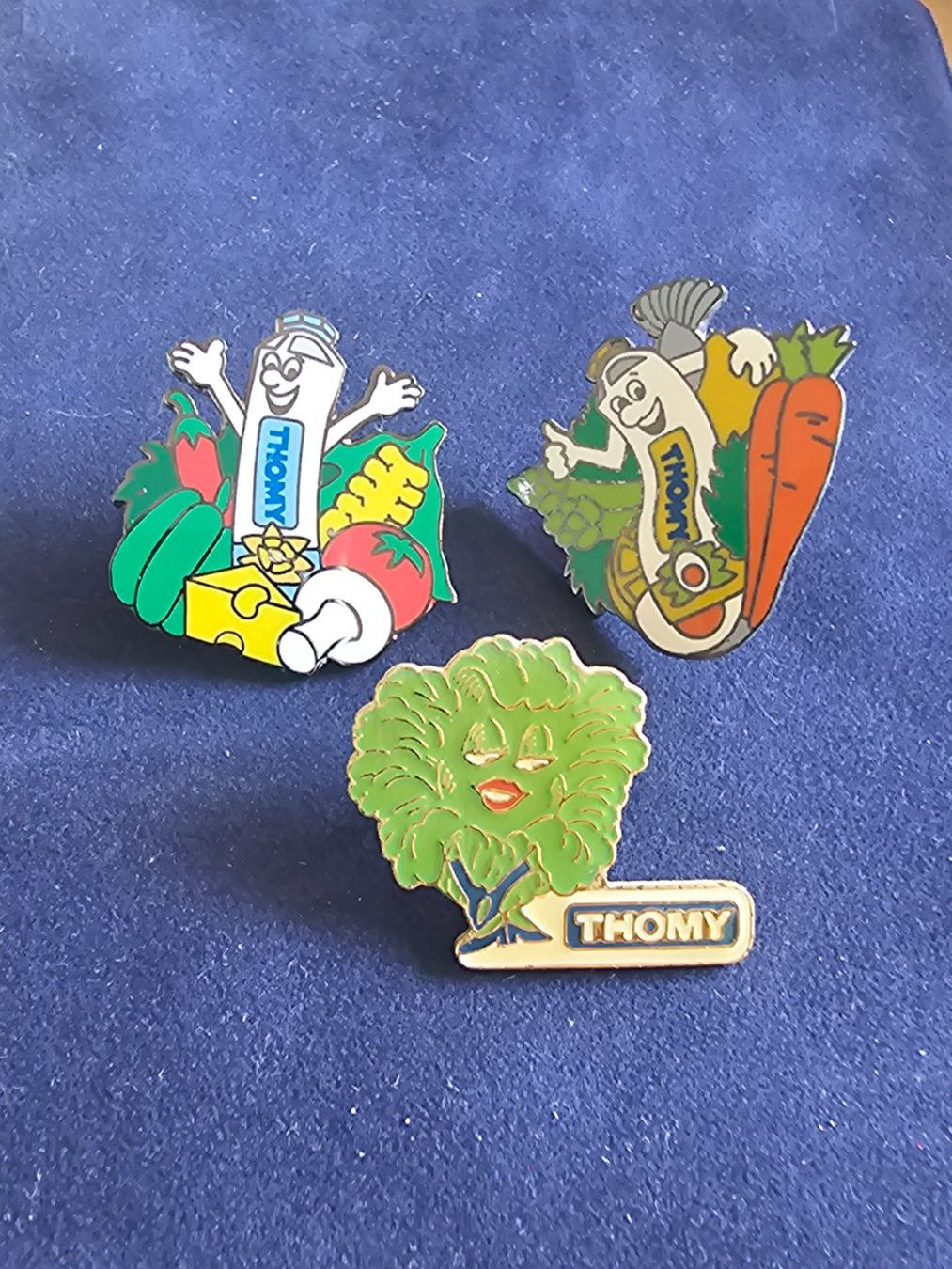Plaquettes & Badges: 3 Pin-Set Thomy – D'occasion à St Gallen par golov80
