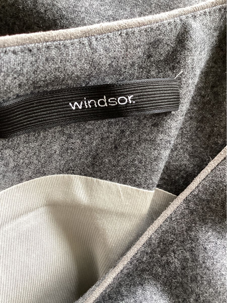 Windsor Robes: Windsor, Damenkleid, Gr. 40 – D'occasion à Salenstein par Esprit57 3