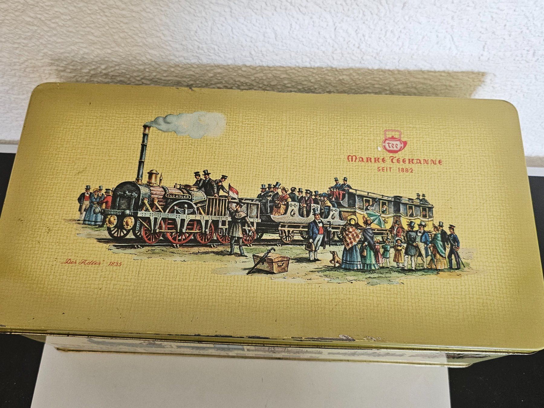 Modelleisenbahnen: Alte Metall Box Eisenbahn Motive – Gebraucht aus Hunzenschwil von swissladyshop 1