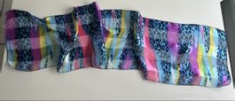 Scarf polyester multi-color animal print used
