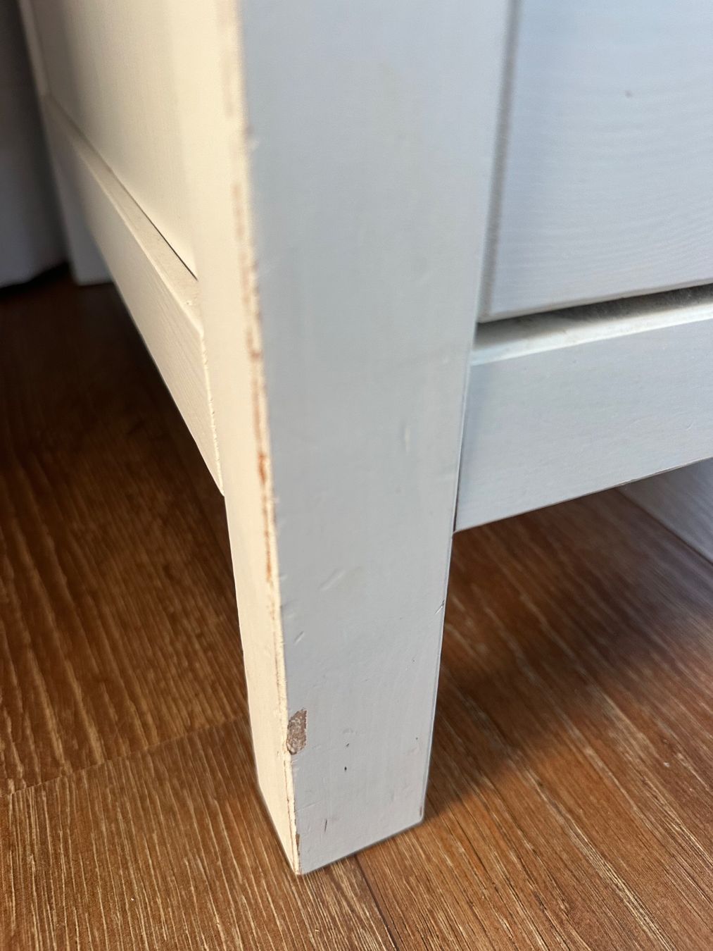 Ikea Scrivanie: Schreibtisch Ikea abgenutzt – Usato da Horw venduto da irs_vy65 2