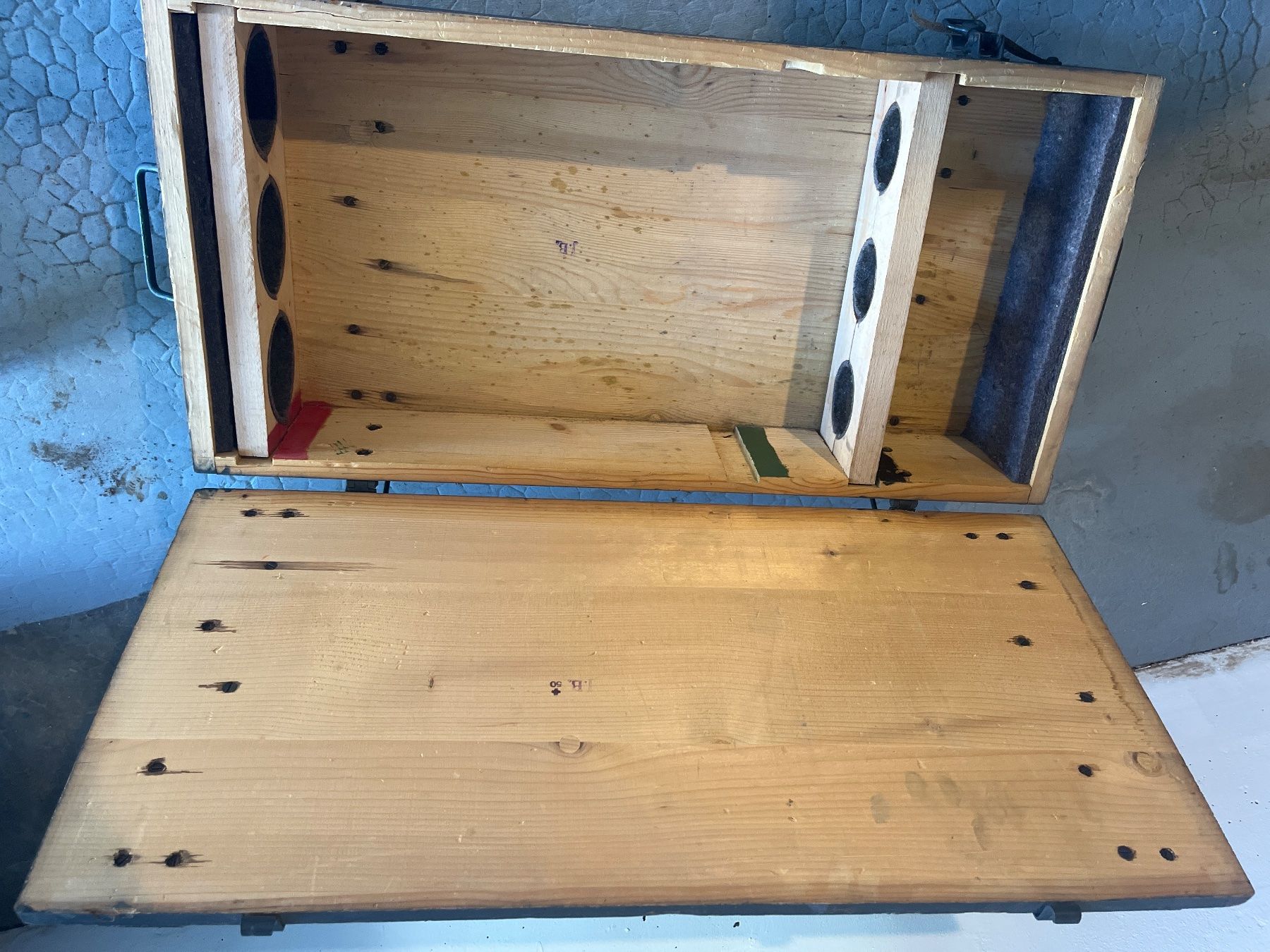 Cassapanche: Caisse militaire en bois – Usato da Plan-les-Ouates venduto da babsbonplan 2