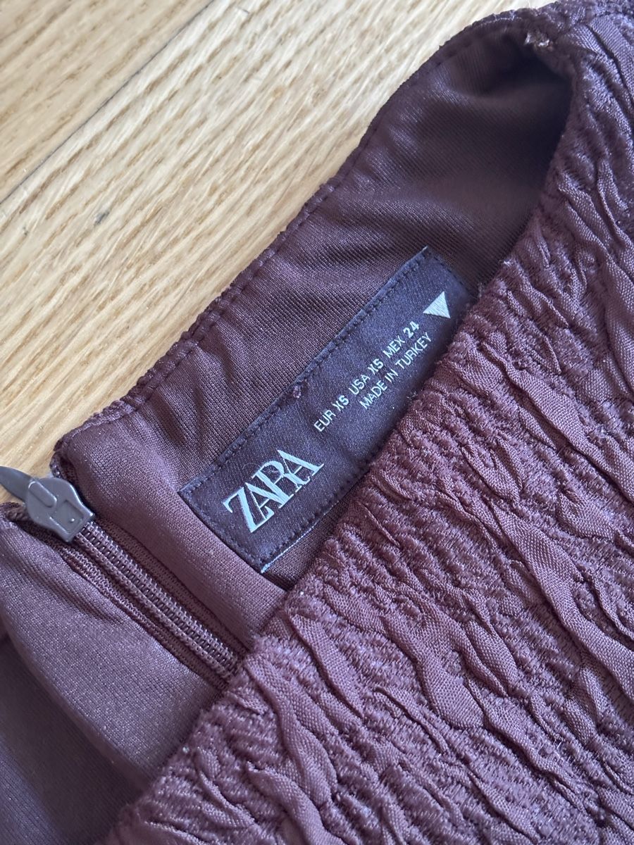 Zara Lotti di vestiti: Zara Top and Skirt Set – Nuovo (secondo la descrizione) da Zürich venduto da lydia_l 3