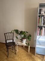 Antiker Stuhl, Thonet Stil, Nussbaumholz, Top Zustand!