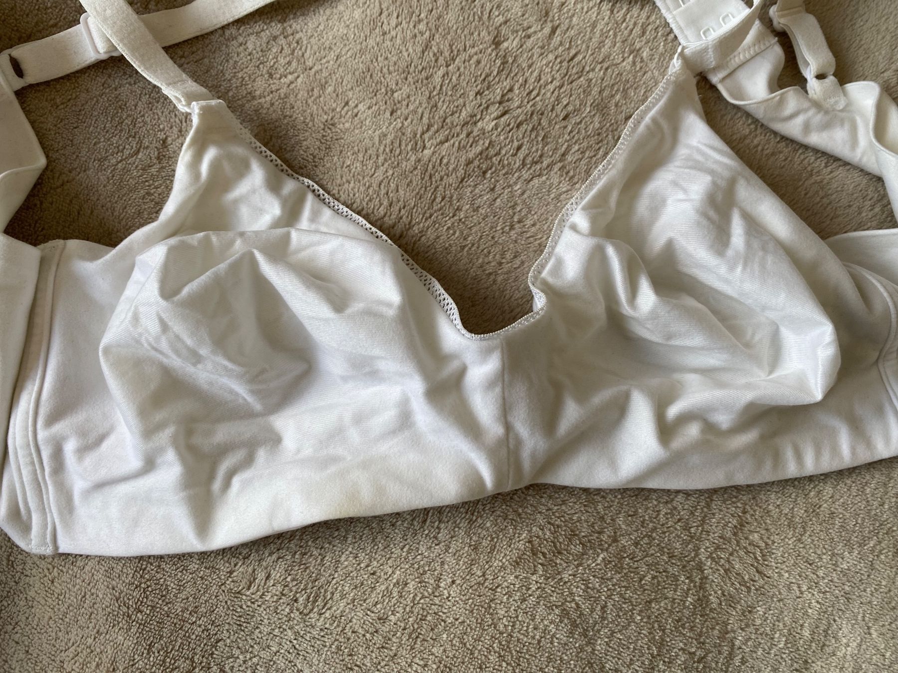 Triumph Sonstige Unterwäsche: Triumph Body MakeUp Velvet Bustier 85A – Gebraucht aus Trachslau von M_Schmid81 1