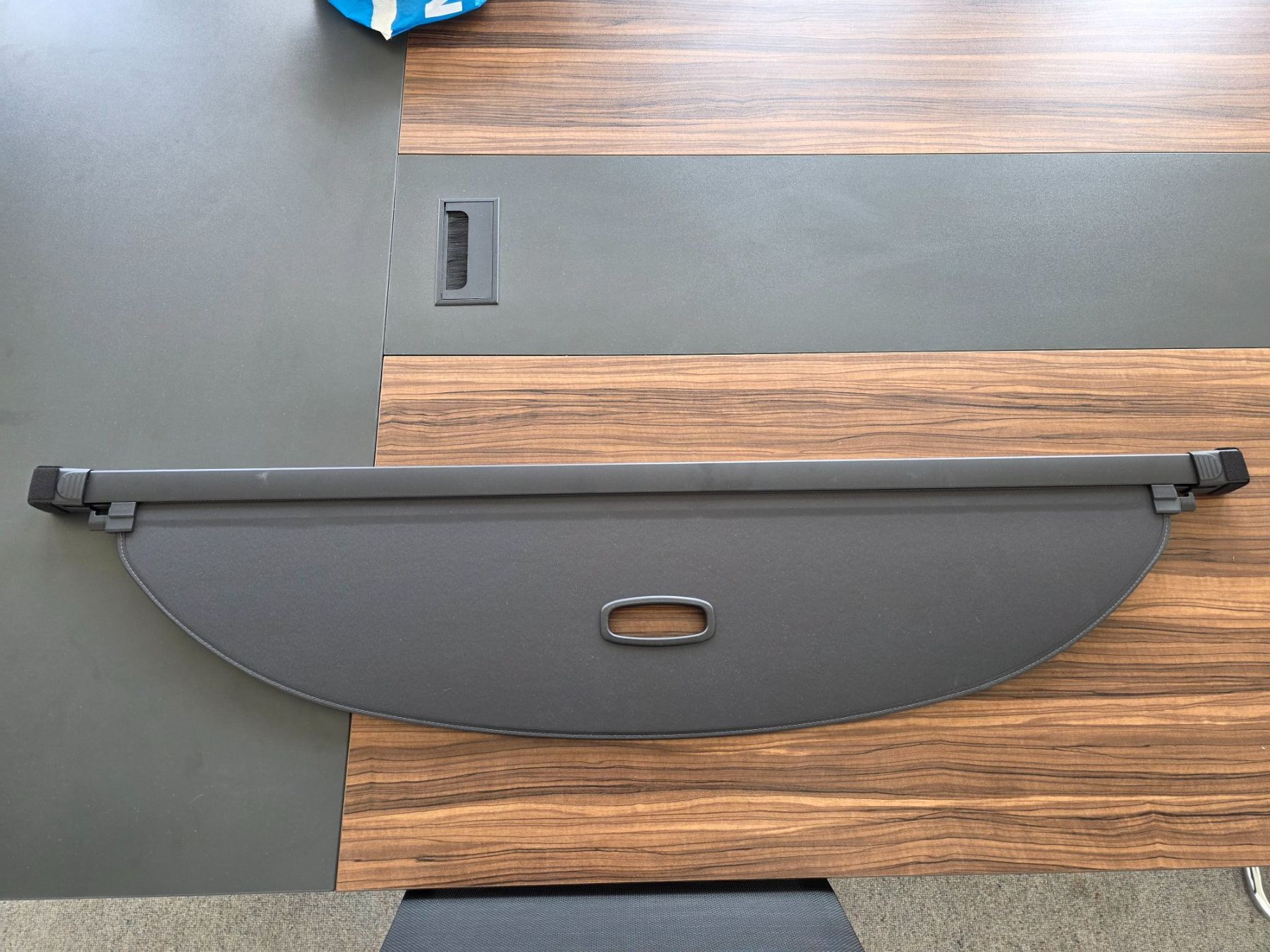 Hyundai Tutti i ricambio: Hyundai Kofferraumabdeckung / Hutablage – Nuovo (secondo la descrizione) da Wetzikon ZH venduto da inf_vz8k