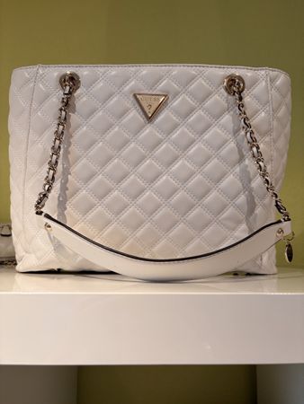 Guess Tasche