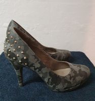 Tamaris Pumps Camouflage Gr. 38 mit kleinem Plateau