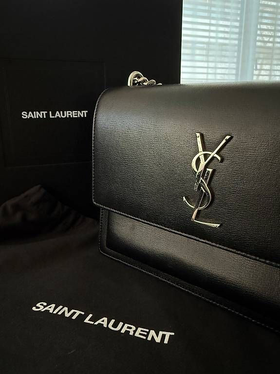 Borse da donna: Yves Saint Laurent Tasche – Usato da Basel venduto da Mariaberi 1