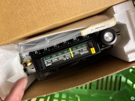 Philips Car Radio (Vintage/NOS)