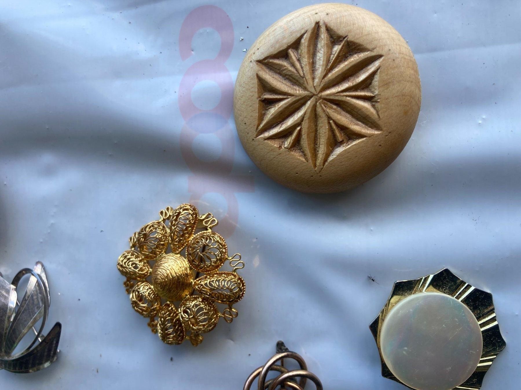 Spille & Fermagli: Broschen Schmuck – Usato da Lauperswil venduto da Nep1 3