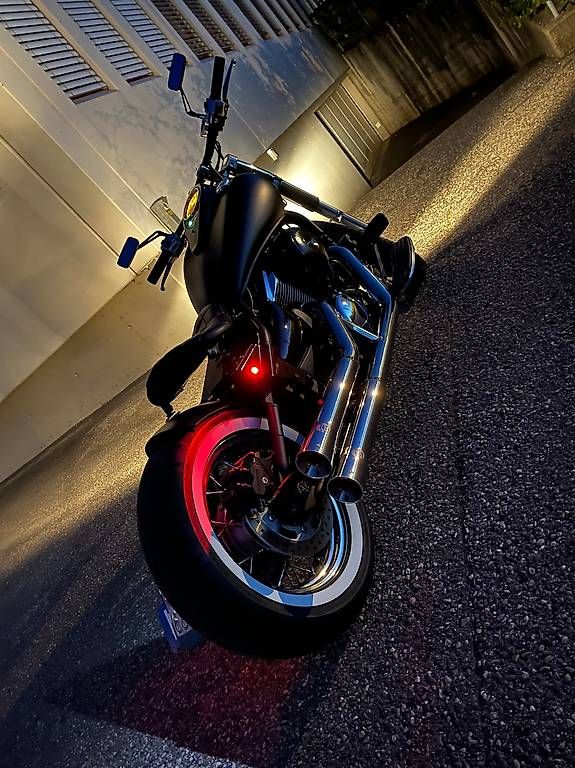 Kawasaki Chopper: Kawasaki VN900 mit Bobberumbau – Usato da Oberentfelden venduto da Heavens2010 3
