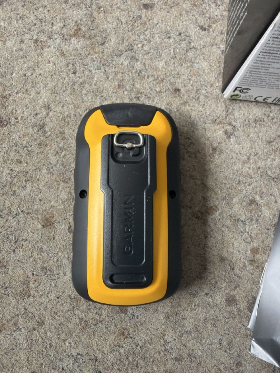 Garmin Navigatori: Garmin eTrex 10 Handheld GPS - Mit Box und Anleitung – Usato da Thun venduto da BanjoDan 2